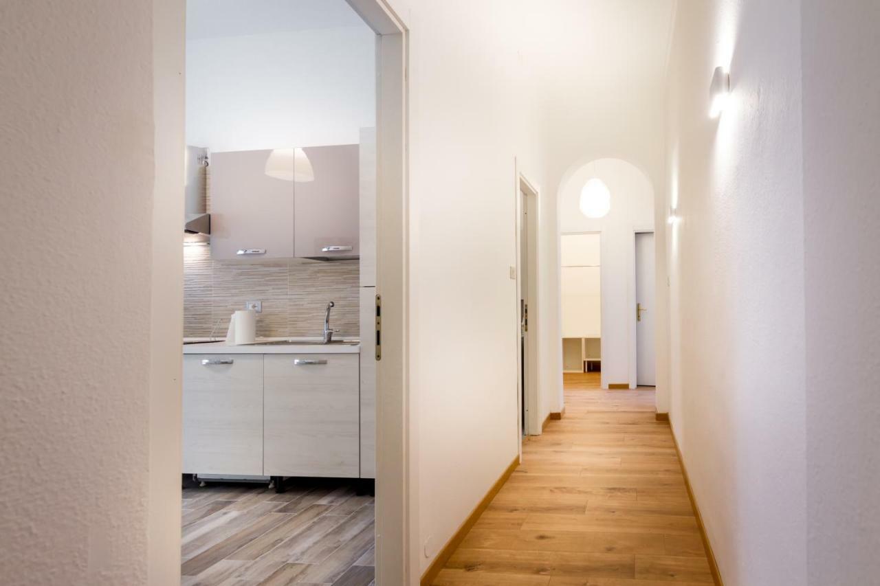 A Casa Di Pablo Apartment โกโม ภายนอก รูปภาพ